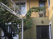 Satılır 7 otaqlı 250 m2 həyət evi Badamdar