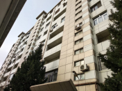Satılır 1 otaqlı 38 m2 köhnə tikili Şah İsmayıl Xətai m.