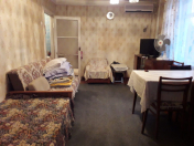 Satılır 1 otaqlı 35 m2 köhnə tikili Yasamal parkı