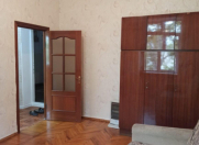 Satılır 1 otaqlı 40 m2 köhnə tikili 28 May m.