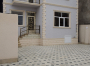 Satılır 6 otaqlı 205 m2 həyət evi Masazır