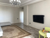 Satılır 2 otaqlı 76 m2 yeni tikili 7 mkr