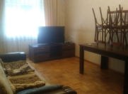 İcarəyə verilir 2 otaqlı 70 m2 köhnə tikili Həzi Aslanov m.