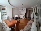 Satılır 3 otaqlı 96 m2 yeni tikili Nəriman Nərimanov m.