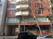 Satılır 4 otaqlı 240 m2 yeni tikili 28 may