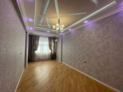 Satılır 3 otaqlı 141 m2 yeni tikili Elmlər Akademiyası m.