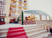 Satılır 9 otaqlı 1200 m2 obyekt Badamdar