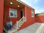 Satılır 2 otaqlı 65 m2 həyət evi Binəqədi