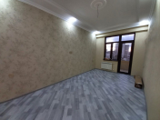 Satılır 2 otaqlı 52 m2 yeni tikili İnşaatçılar m.