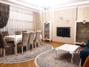 Satılır 5 otaqlı 165 m2 yeni tikili Nizami m.