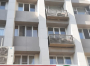 Satılır 3 otaqlı 100 m2 köhnə tikili 28 May m.