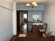 Satılır 3 otaqlı 78 m2 köhnə tikili Elmlər Akademiyası m.