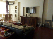 Satılır 3 otaqlı 141 m2 yeni tikili 28 May m.