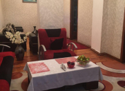 Satılır 2 otaqlı 70 m2 köhnə tikili 28 May m.