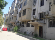 Satılır 2 otaqlı 56 m2 köhnə tikili Memar Əcəmi m.