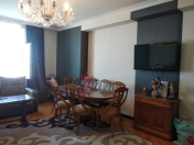 Satılır 3 otaqlı 110 m2 yeni tikili 7 mkr