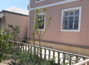 Satılır 7 otaqlı 200 m2 həyət evi Hövsan
