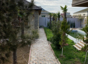 Satılır 5 otaqlı 330 m2 bağ evi Qara Qarayev m.