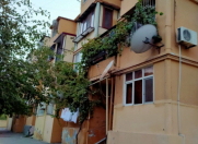 Satılır 2 otaqlı 33 m2 köhnə tikili Rəsulzadə