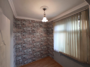 Satılır 2 otaqlı 50 m2 köhnə tikili 5 mkr