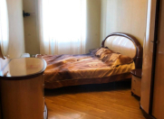 İcarəyə verilir 3 otaqlı 70 m2 köhnə tikili İçəri Şəhər m.