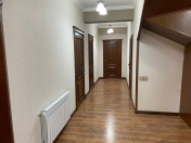 Satılır 5 otaqlı 230 m2 yeni tikili Şah İsmayıl Xətai m.
