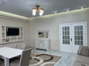 Satılır 3 otaqlı 102 m2 yeni tikili Zərifə Əliyeva adına park