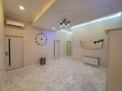 İcarəyə verilir 5 otaqlı 140 m2 ofis Elmlər Akademiyası m.