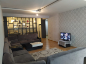 Satılır 3 otaqlı 110 m2 yeni tikili Nizami m.