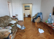 Satılır 3 otaqlı 85 m2 köhnə tikili Qara Qarayev m.