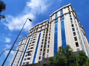 Satılır 4 otaqlı 220 m2 yeni tikili Nizami m.