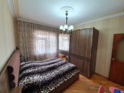 Satılır 3 otaqlı 80 m2 köhnə tikili Y.Günəşli