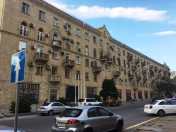 Satılır 3 otaqlı 80 m2 köhnə tikili Sahil m.