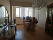 İcarəyə verilir 2 otaqlı 50 m2 köhnə tikili Elmlər Akademiyası m.