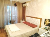 İcarəyə verilir 2 otaqlı 60 m2 köhnə tikili İçəri Şəhər m.