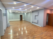 İcarəyə verilir 5 otaqlı 250 m2 ofis İçəri Şəhər m.