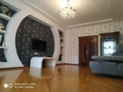 Satılır 3 otaqlı 93 m2 yeni tikili Nəriman Nərimanov m.