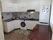 Satılır 3 otaqlı 110 m2 həyət evi Hilton otel