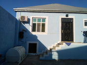 Satılır 3 otaqlı 130 m2 həyət evi Binə