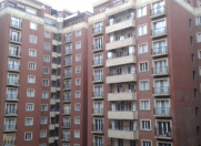 Satılır 4 otaqlı 176 m2 yeni tikili 28 May m.