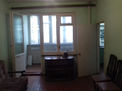 Satılır 2 otaqlı 50 m2 köhnə tikili 3 mkr