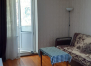 Satılır 1 otaqlı 32.9 m2 köhnə tikili Elmlər Akademiyası m.