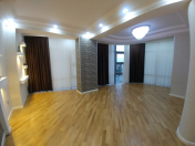İcarəyə verilir 3 otaqlı 130 m2 ofis Elmlər Akademiyası m.