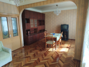 Satılır 5 otaqlı 100 m2 köhnə tikili Əhmədli m.