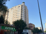 Satılır 3 otaqlı 140 m2 yeni tikili 28 May m.