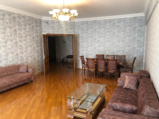 İcarəyə verilir 3 otaqlı 135 m2 yeni tikili Bakı Slavyan Universiteti