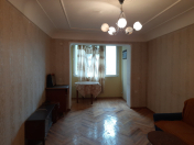 Satılır 1 otaqlı 34 m2 köhnə tikili İnşaatçılar m.