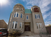 Satılır 6 otaqlı 1000 m2 villa Buzovna