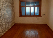 Satılır 3 otaqlı 67.6 m2 köhnə tikili Gəncə