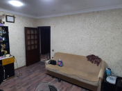 Satılır 3 otaqlı 53 m2 köhnə tikili Badamdar